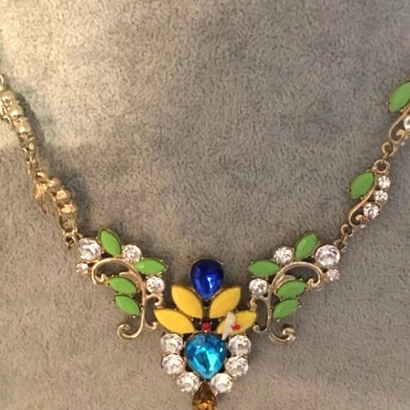 Anniversary, Dinner, Wedding Statement Necklace - So Feminine  Dr2 - Picture 4 of 4